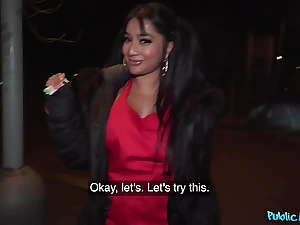 Yasmina Khan gets will not hear of bedraggled Indian pussy pounded unconnected with Martin Gun's fake emissary