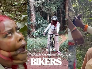 Mombasapornstar takes stranger's hard dick in resuscitate standing fuckfest before getting unprotected internal fuck